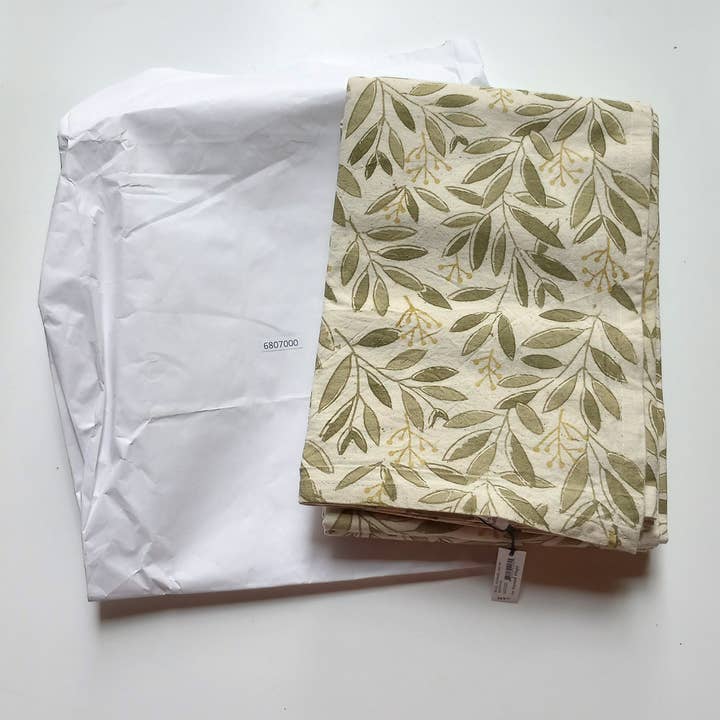 Olive Cotton Tablecloth (90&quot; X 60&quot;)