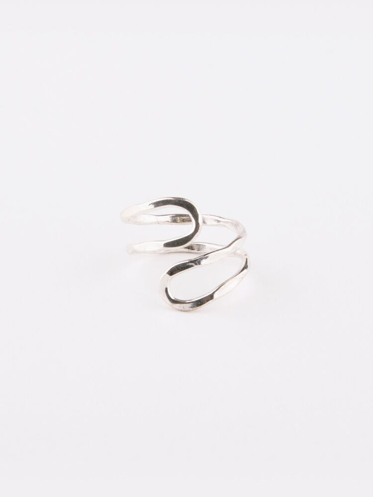 Meander Ring