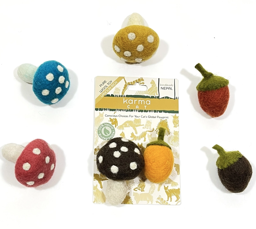 Mushroom &amp; Acorn Cat Toy - Pack of 2