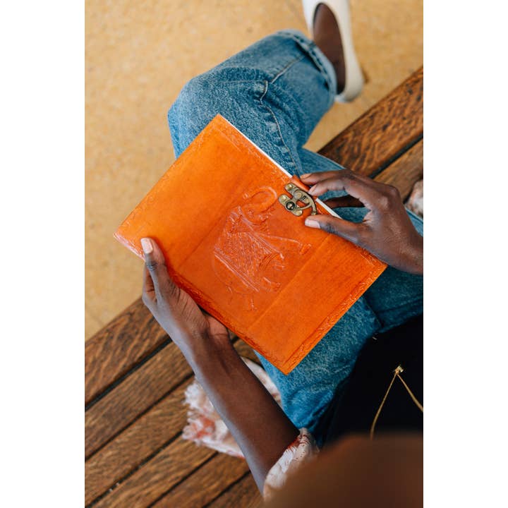 Elephant Embossed Leather Journal (9&quot; x 6&quot;)