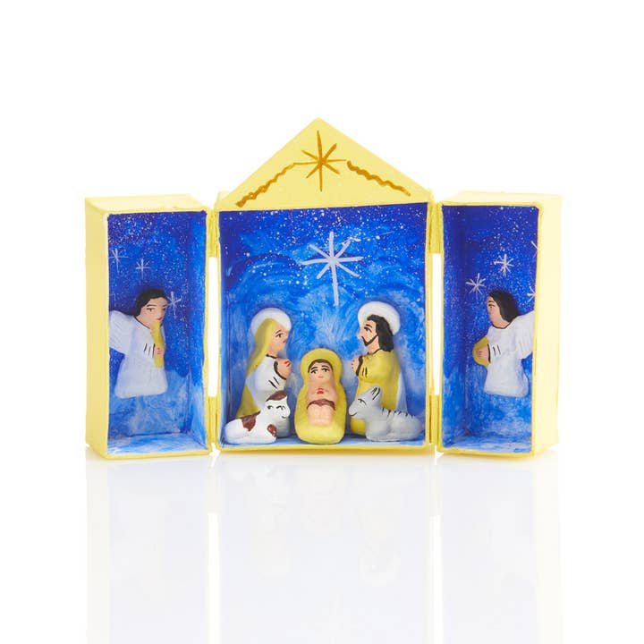 Mini Trifold Nativity