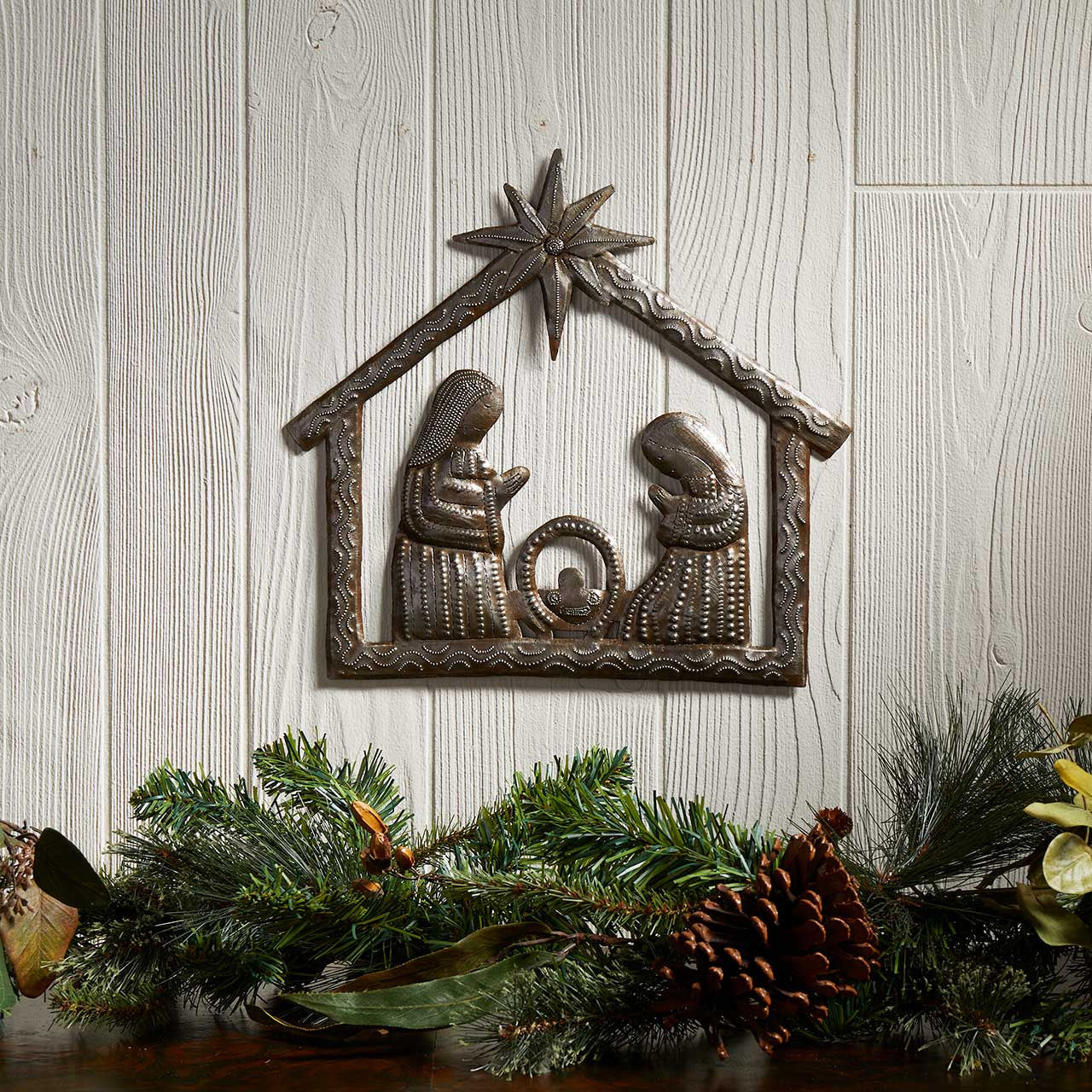 Cutmetal Nativity Holy Family Wallhanging (11.5&quot; X 12&quot;)