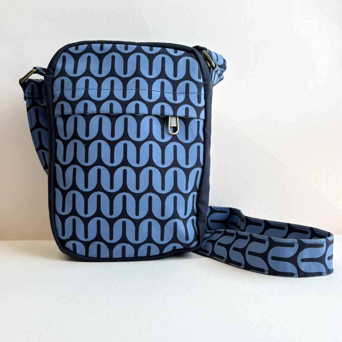 Retro Print Chunky Crossbody Bag