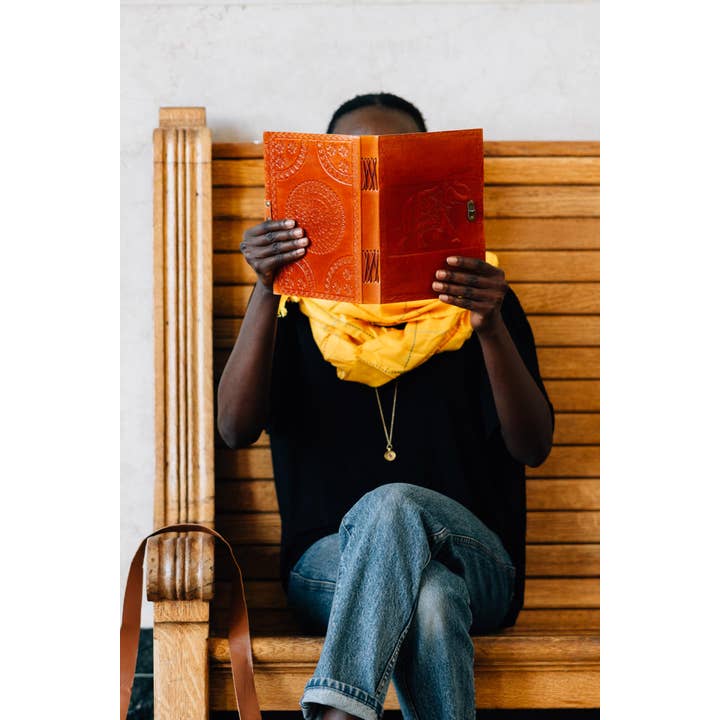 Elephant Embossed Leather Journal (9&quot; x 6&quot;)