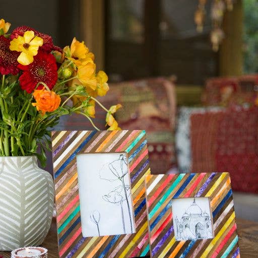 Multi Color Bone &amp; Wood Frame (4&quot; X 6&quot;)