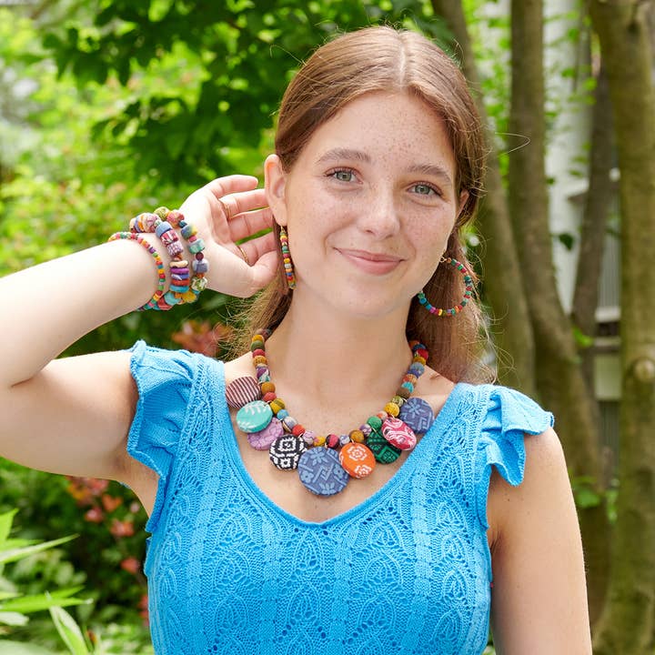 Color Bone &amp; Kantha Bead Bracelet (7.5&quot; L)