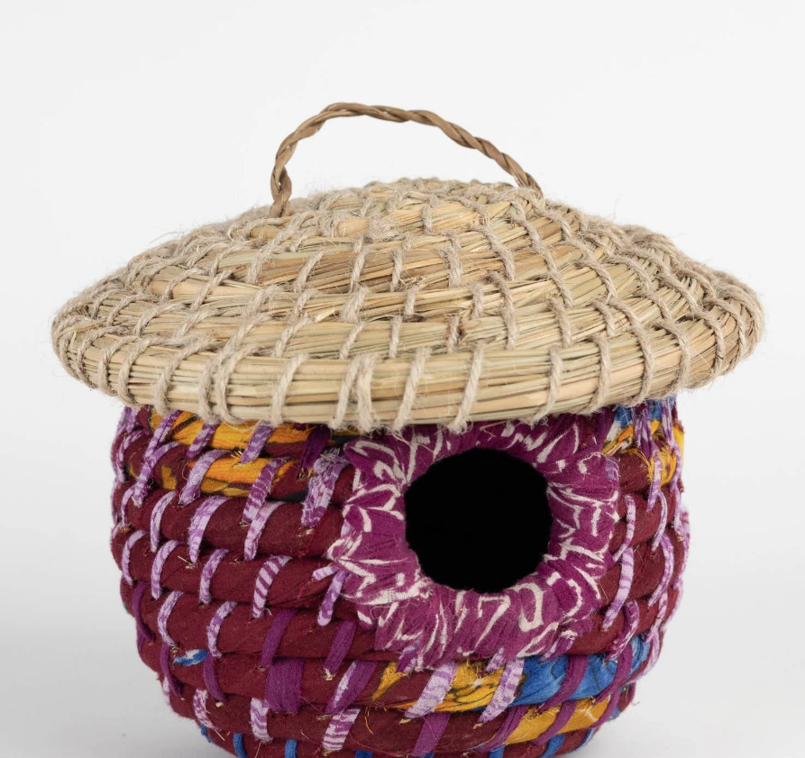 Sari Acorn Birdhouse
