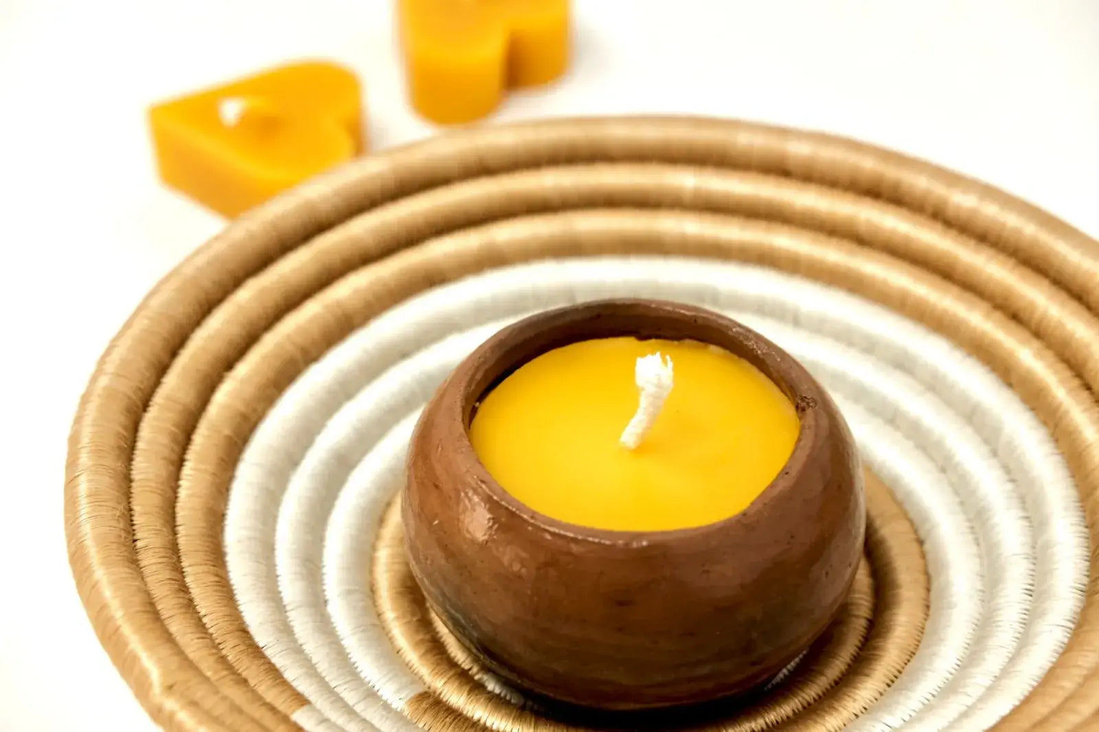 Clay Pinch Pot Beeswax Candle