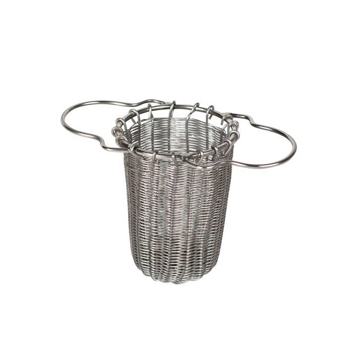 Stainless Steel Tea Strainer (2" D x 4" W x 3" H)