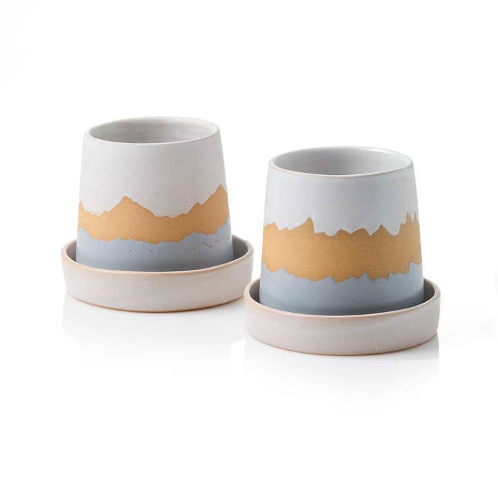 Mountain Design Ceramic Planter