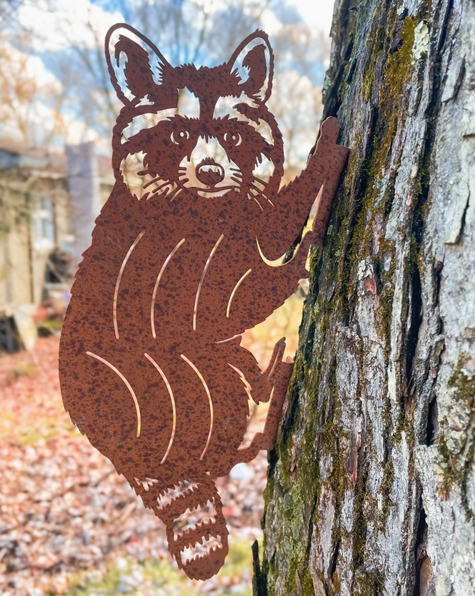 Raccoon Tree Décor