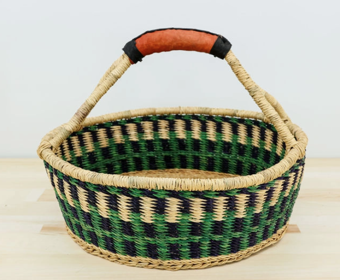Round Elephant Grass Basket with Handle