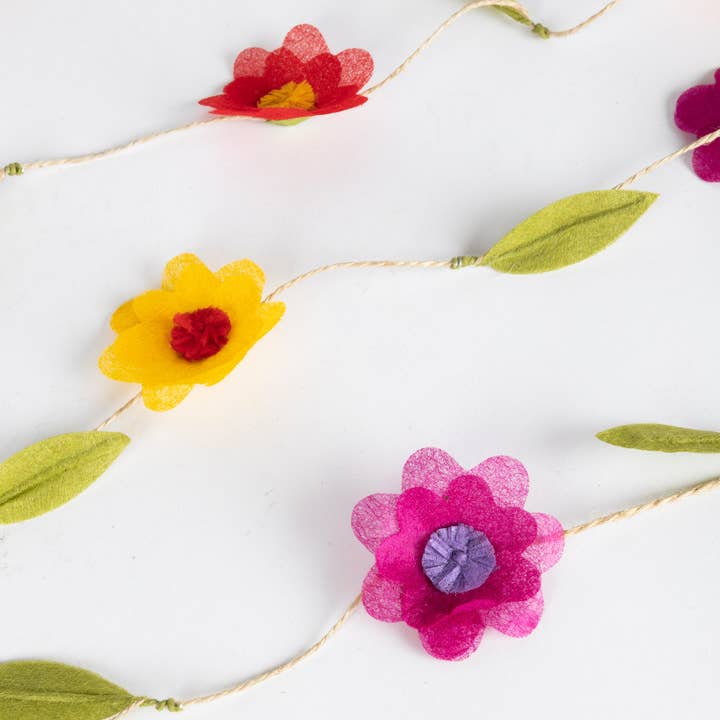 Silk Paper Flower Garland (12&#39;)