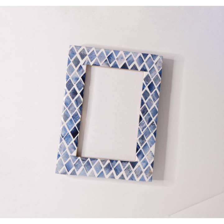 Blue Diamond Bone Picture Frame (4&quot; x 6&quot;)