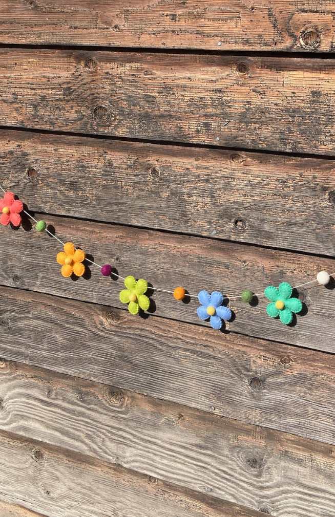 Flowers & Felt Balls Garland (5')