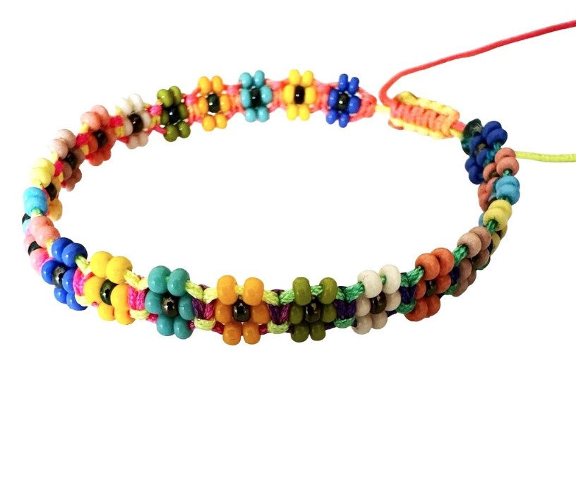 Daisy Chain Beaded Bracelet