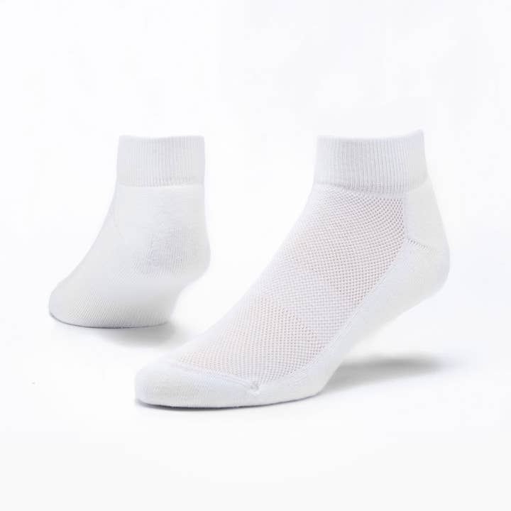 White Low-Cut Organic Cotton Socks (9-11)