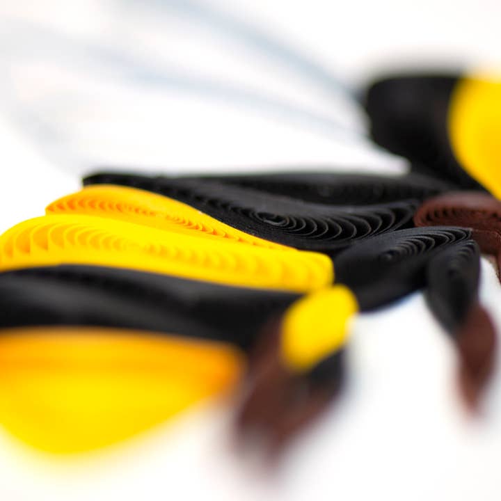 Quilled Bumblebee Card