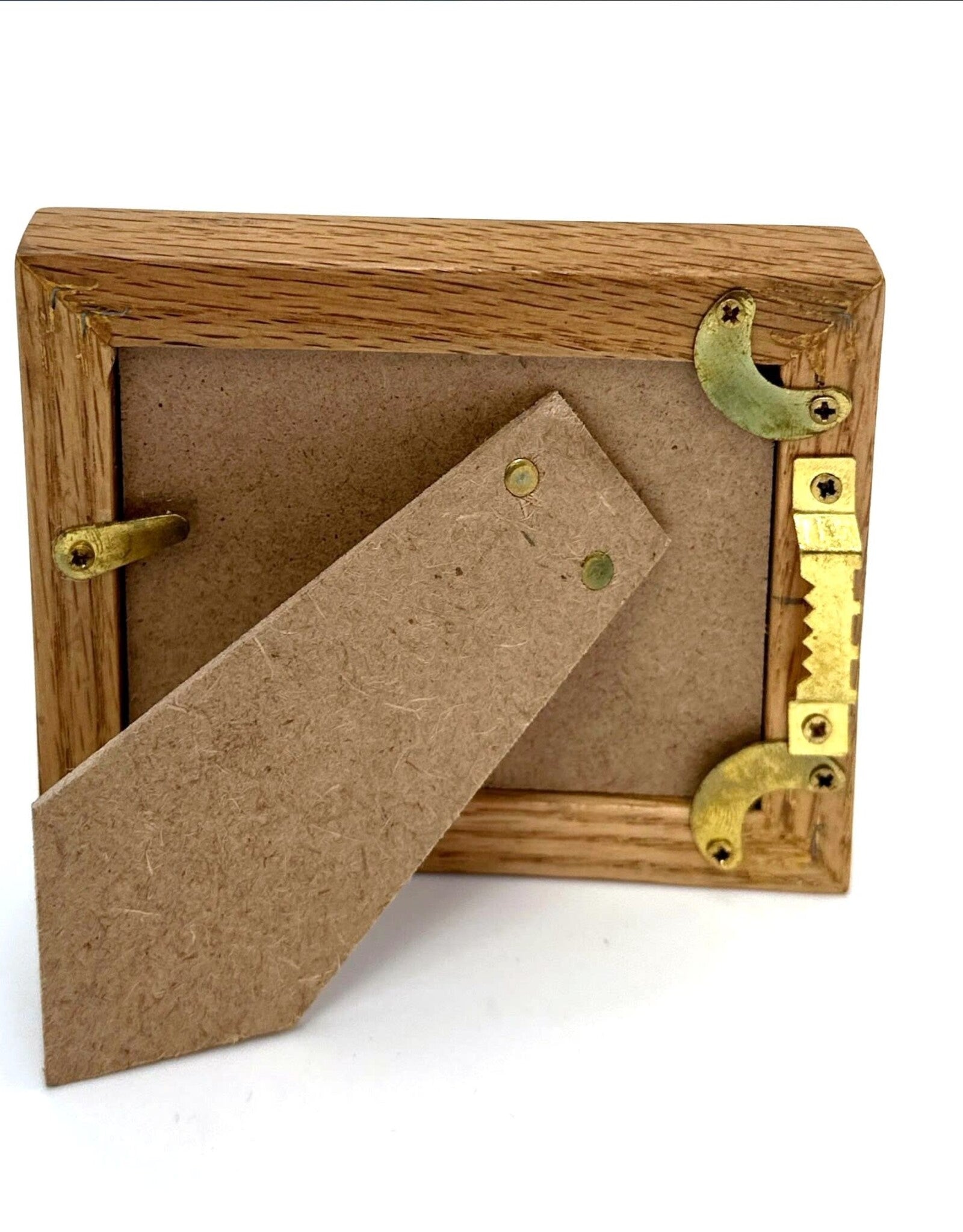 Etched Natural Red Oak Frame (2.5&quot; x 3.5&quot;)