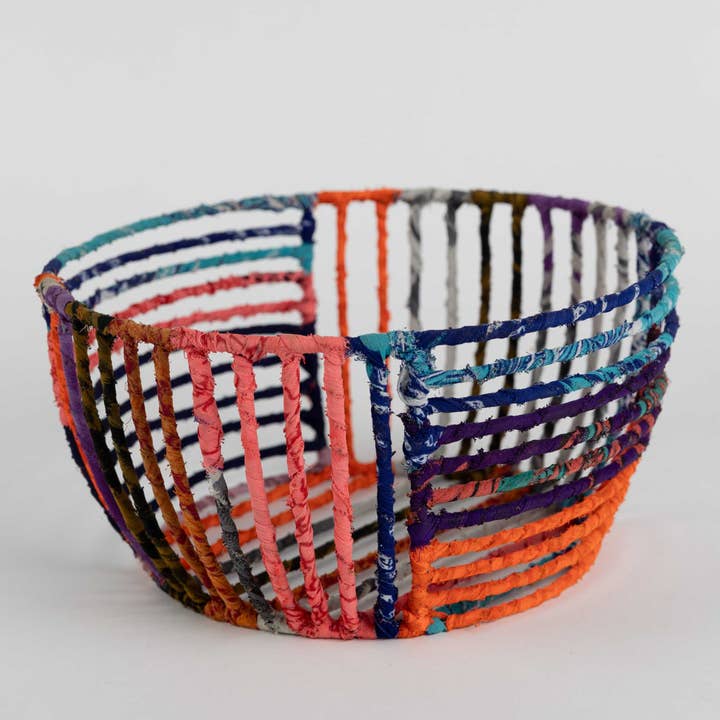 Sari-Wrapped Wire Basket (8&quot; D x 4&quot; H)