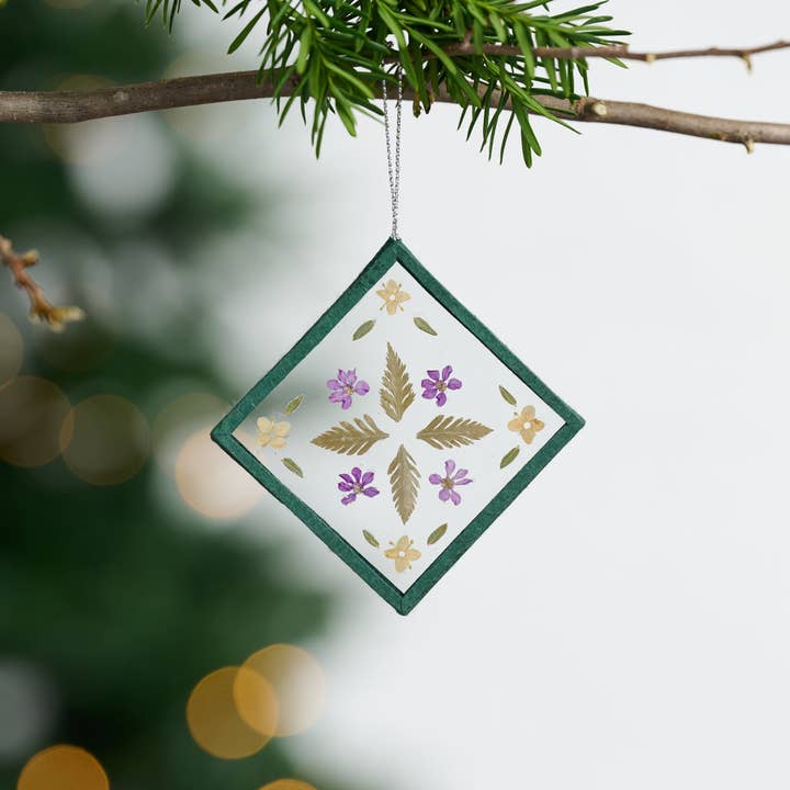 Pressed Flowers & Glass Ornament (3.25" Sq)