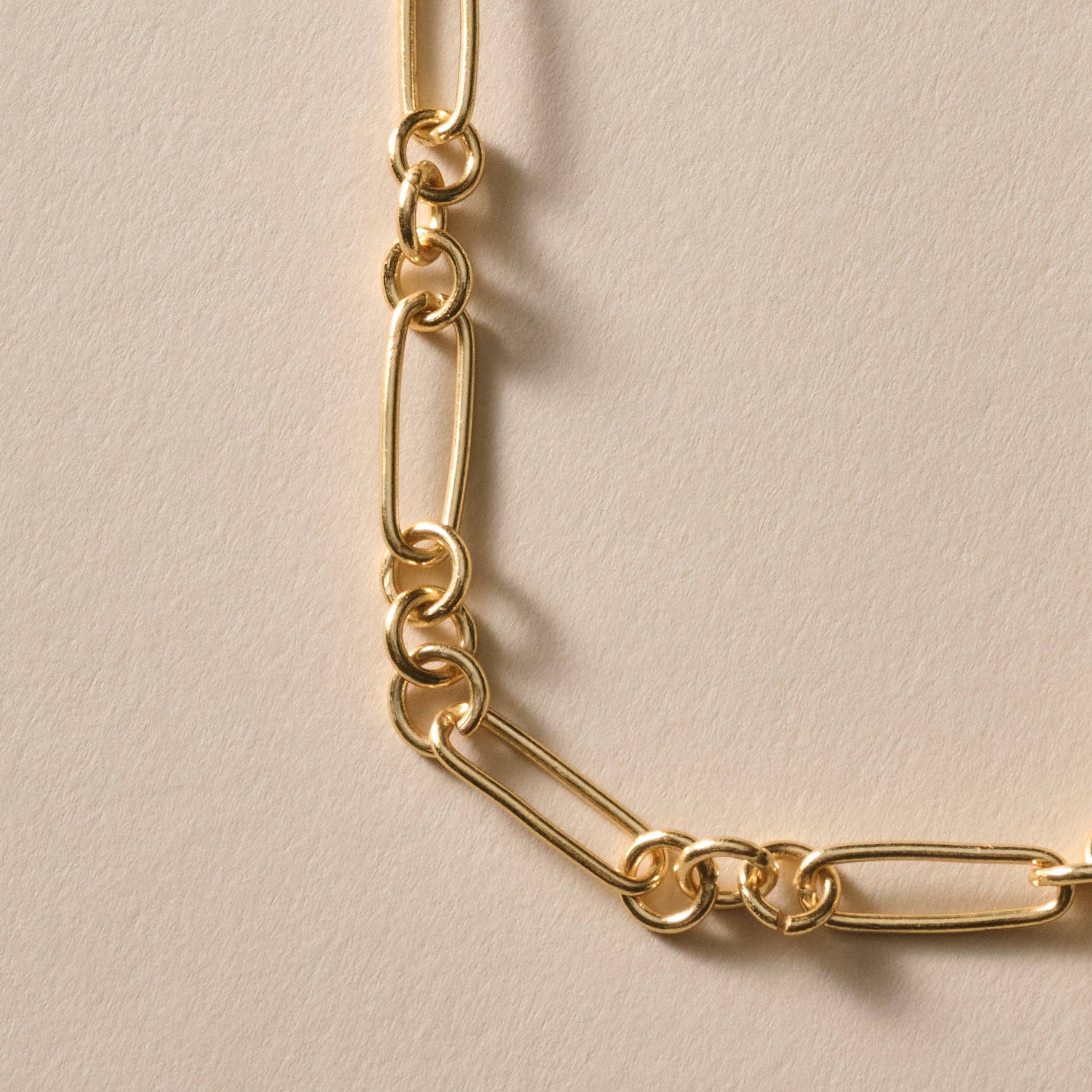 Gold Tone Link Necklace